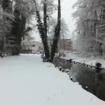 Апартаменты Monteurwohnung Mit 2 Schlafzimmern, Kueche, Bad Котбус