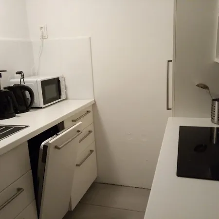 Monteurwohnung Mit 2 Schlafzimmern, Kueche, Bad كوتبوس