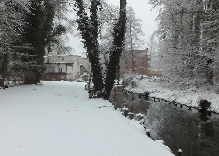 דירה Monteurwohnung Mit 2 Schlafzimmern, Kueche, Bad קוטבוס